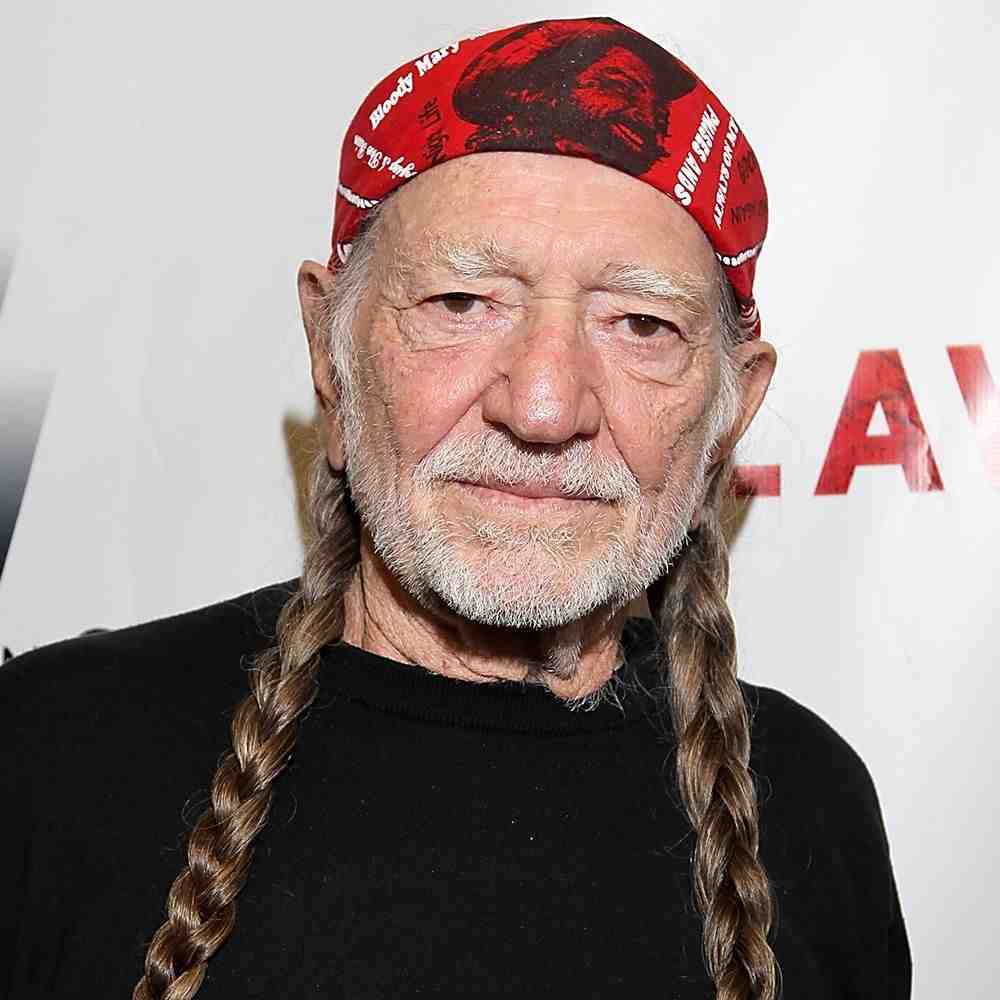 What is the Age of Willie Nelson?